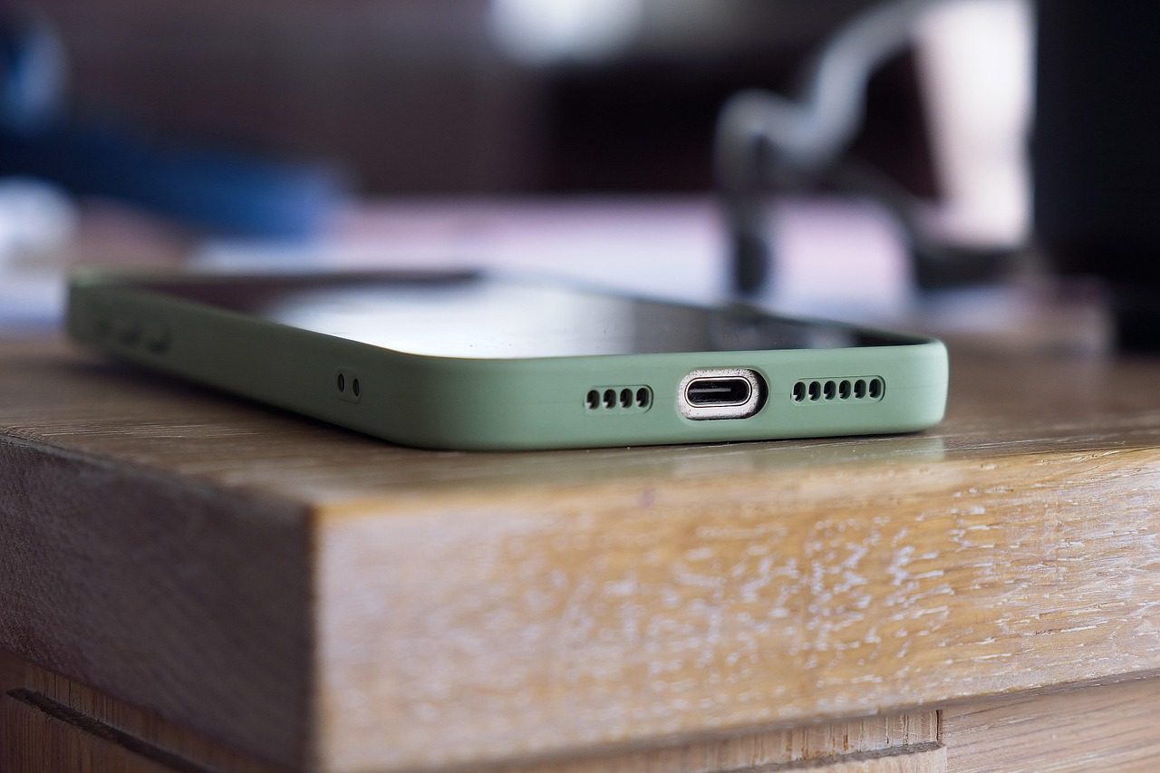10 Najlepszych Adapterów USB-C z Szybkim Ładowaniem